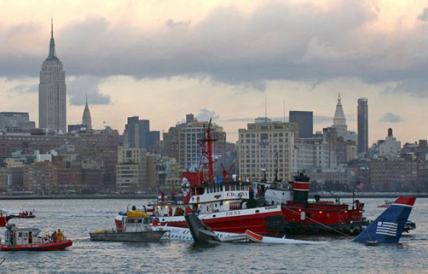 Telediario 1 - Telediario en 4' - 16/01/09