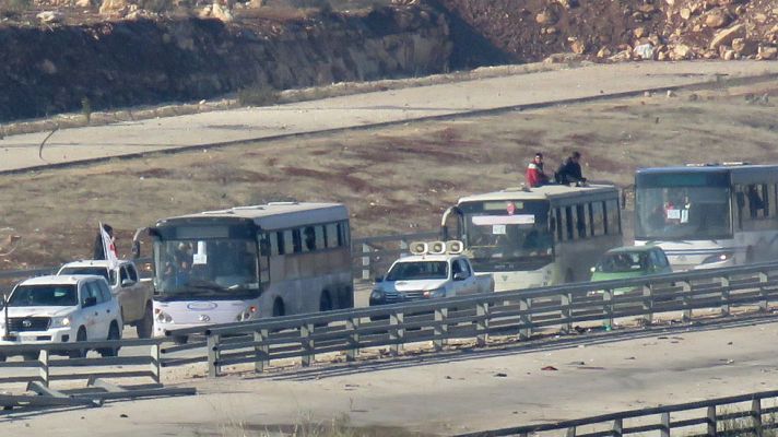 Informativo 24h - Se reanuda la evacuación de los asediados de Alepo a la espera de una resolución de la ONU
