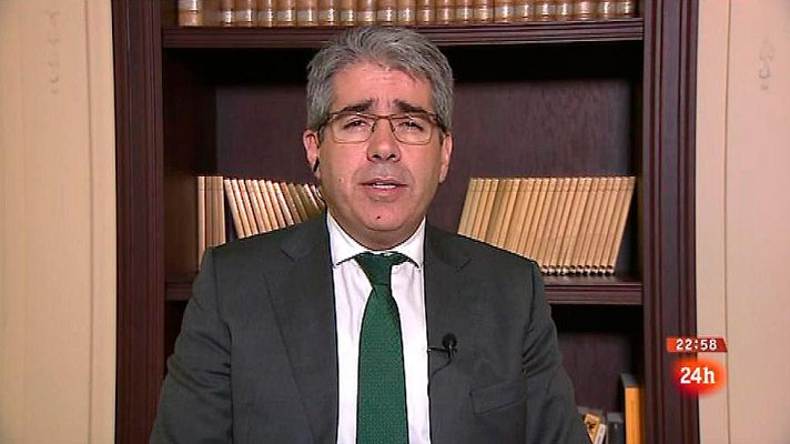 La noche en 24h - Homs, "satisfecho" con la iniciativa del Congreso para evitar que el Constitucional pueda suspender a cargos públicos