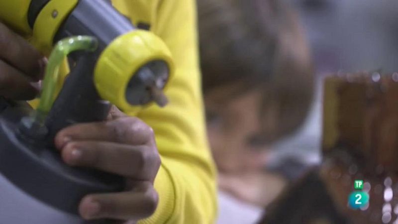 Página Dos - Receta de la casita de chocolate, de "Hansel y Gretel"