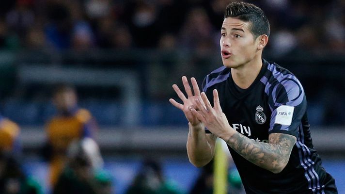 Telediario 1 - James guarda silencio sobre su futuro