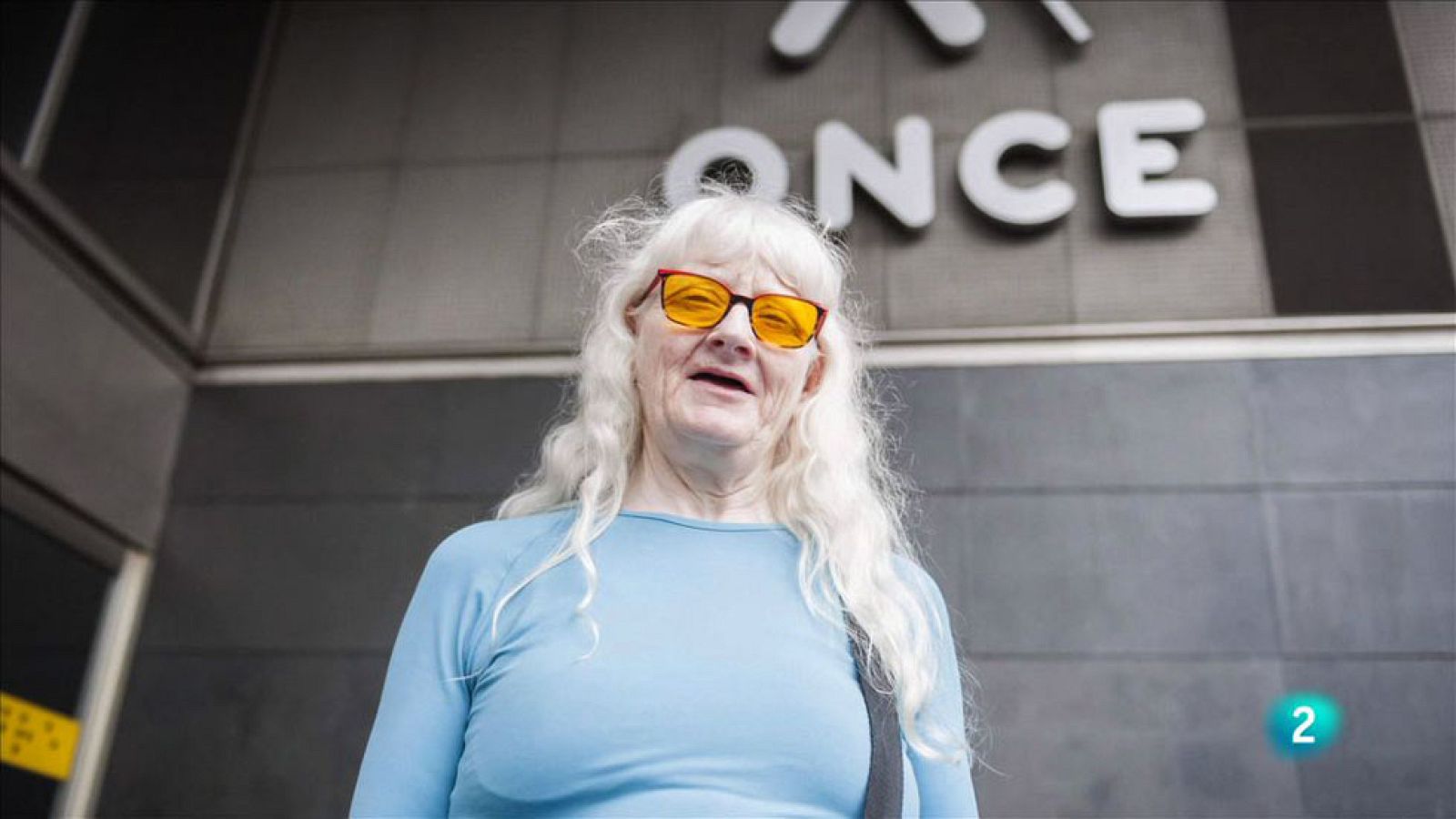 Cinc dies a... L'ONCE