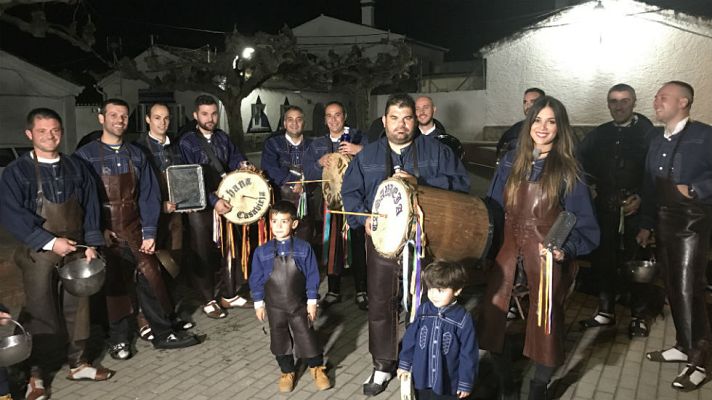 Aquí la Tierra - Adopta a Marta: zambomberos