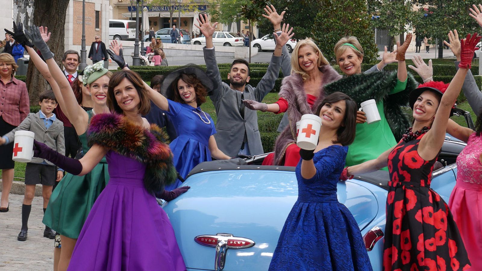 Telepasión 2016 - Las chicas de la Cruz Roja