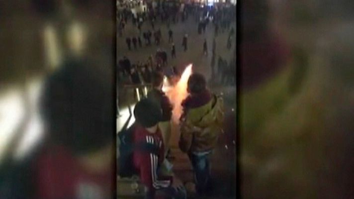 Telediario 1 - Colonia vigilará con 1.500 policías la Nochevieja tras los robos y agresiones denunciados en 2015