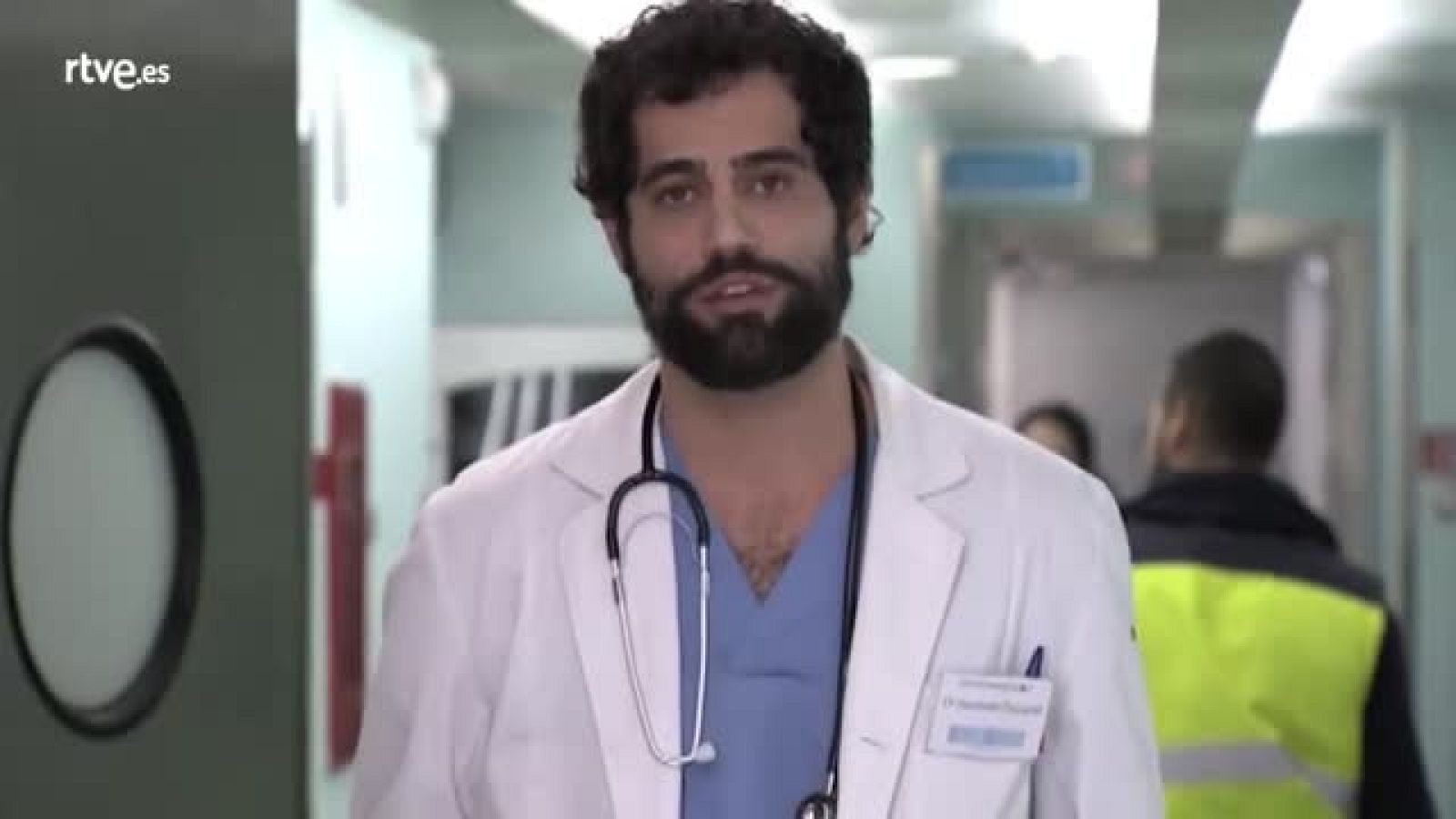 Centro Médico El Dr Dacaret pide que avisen a la policia Nataliavuelve - Centro médico | Ver