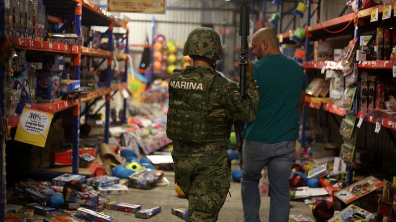 Ola de saqueos y actos vandálicos en México por la subida del precio de los combustibles