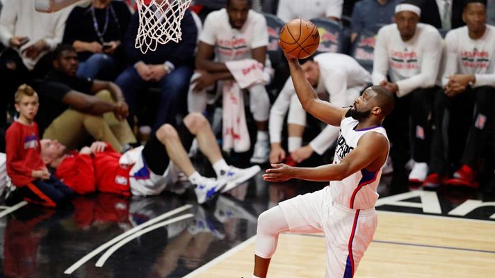 Telediario 1 - Los 'reyes' del baloncesto regalan divertidos momentos