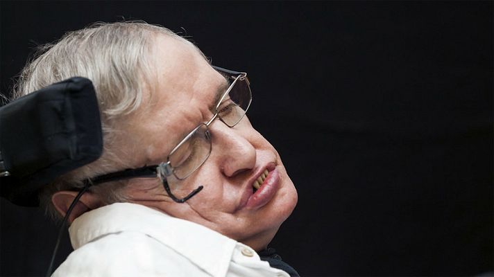Informativo 24h - Stephen Hawking cumple 75 años sin dar tregua a una vida de película