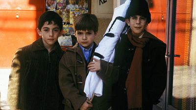 Educación y mundología