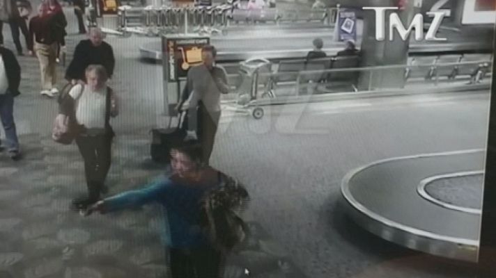 Telediario 1 - Un vídeo muestra la sangre fría el atacante de Florida