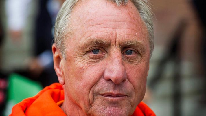  - Homenaje a Cruyff y Melo en la gala de la FIFA