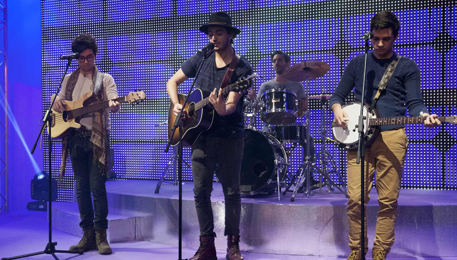 MasterChef Junior 4 - La inolvidable actuación de Morat | Ver