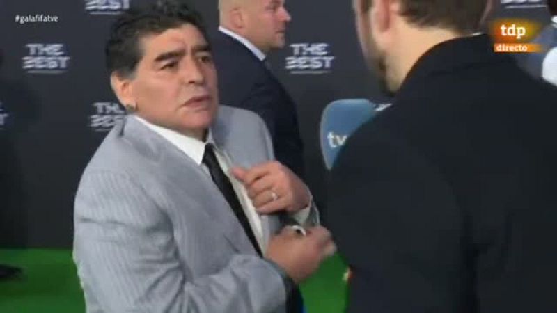 Maradona: "Leo (Messi) debería haber peleado acá"