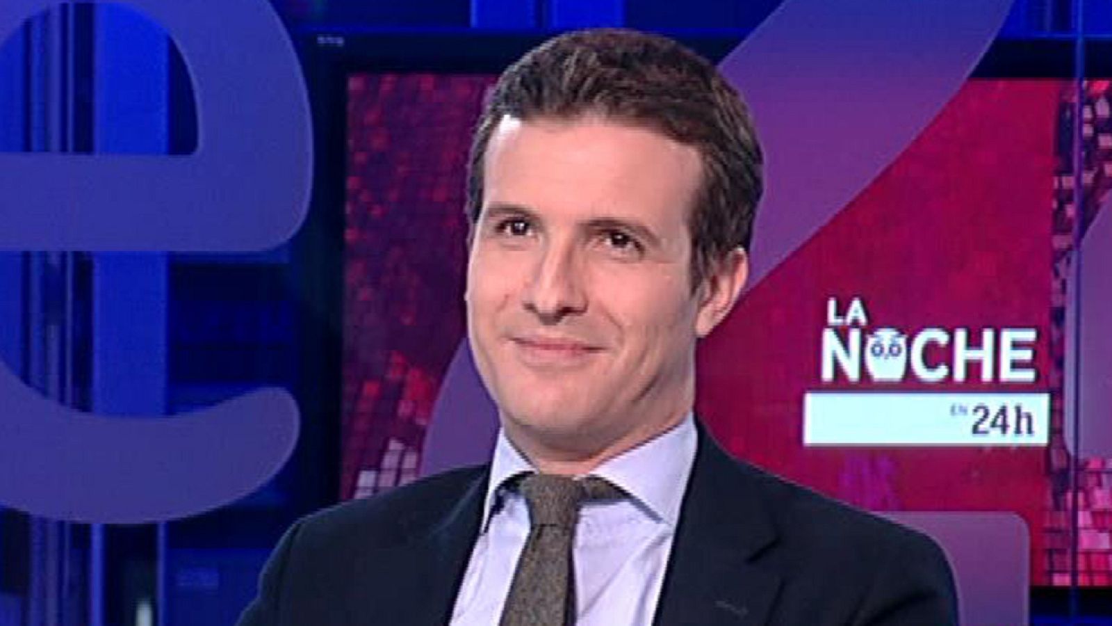 Pablo Casado: la exigencia de Cifuentes de 'un militante un voto' para las primarias "No es un órdago a la dirección" - La noche en 24h | Ver