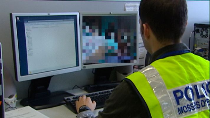 Telediario 1 - Los padres de Nadia declararán ante el juez acusados de pornografía infantil