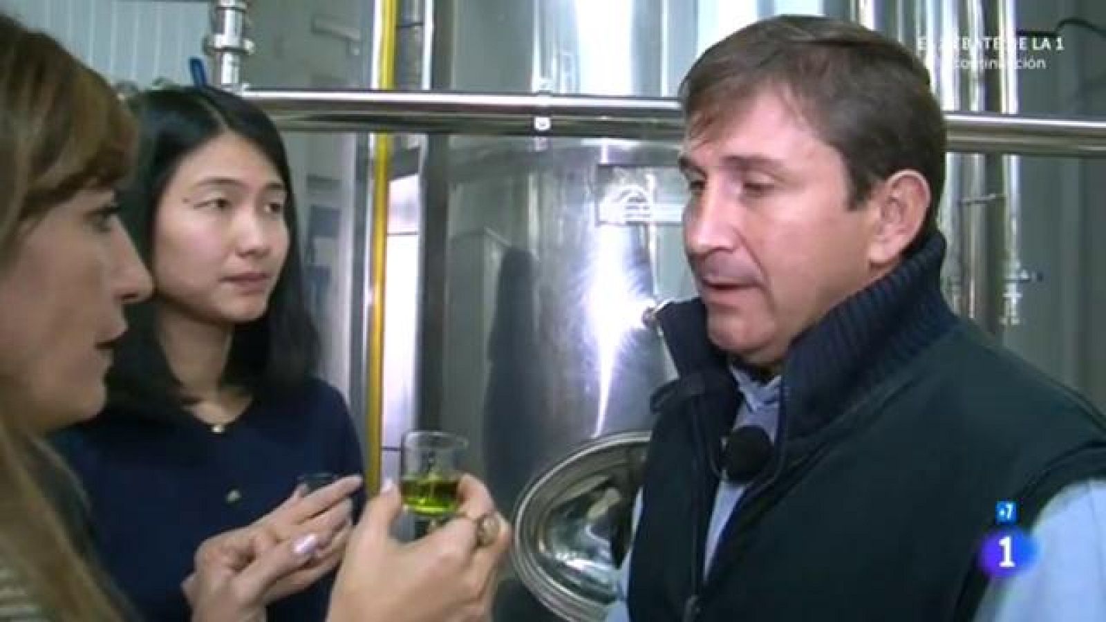 Comando Actualidad - Virgen Extra - Chinos