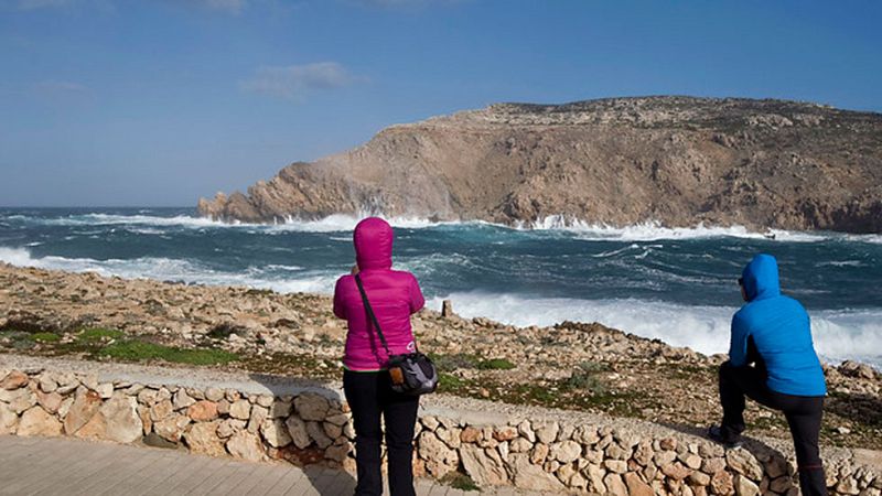 Nevadas en cotas bajas en el norte y temperaturas en descenso