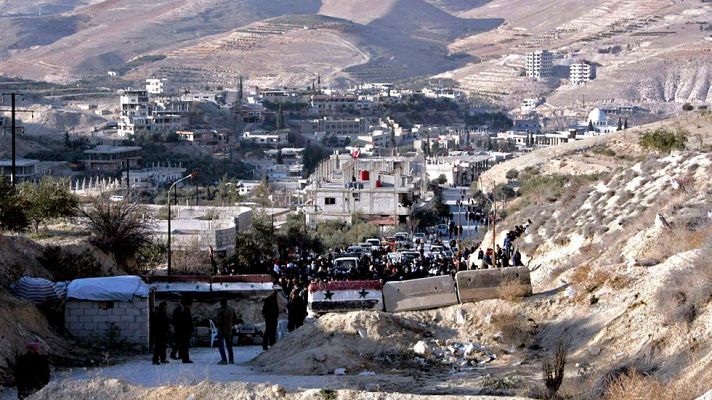 Telediario 1 - Los combates continúan en las afueras de Damasco pese a la tregua en Siria