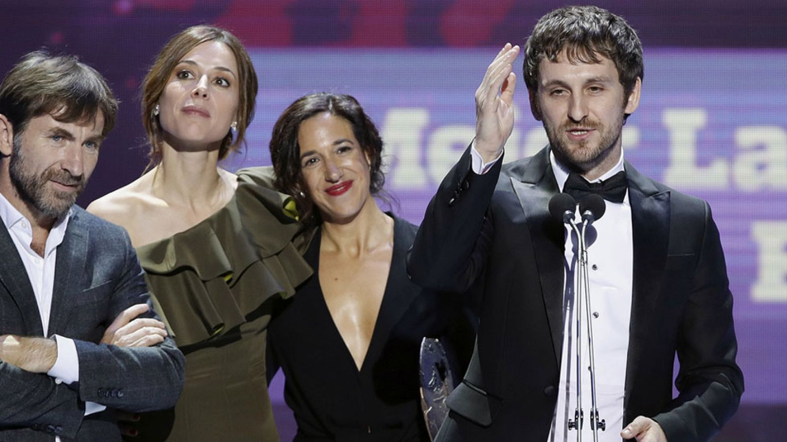 Discurso del equipo de 'Tarde para la ira' al recoger el Premio Forqué a la mejor película. | Ver