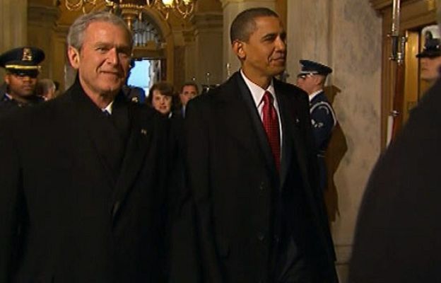  - Obama recibido por Bush