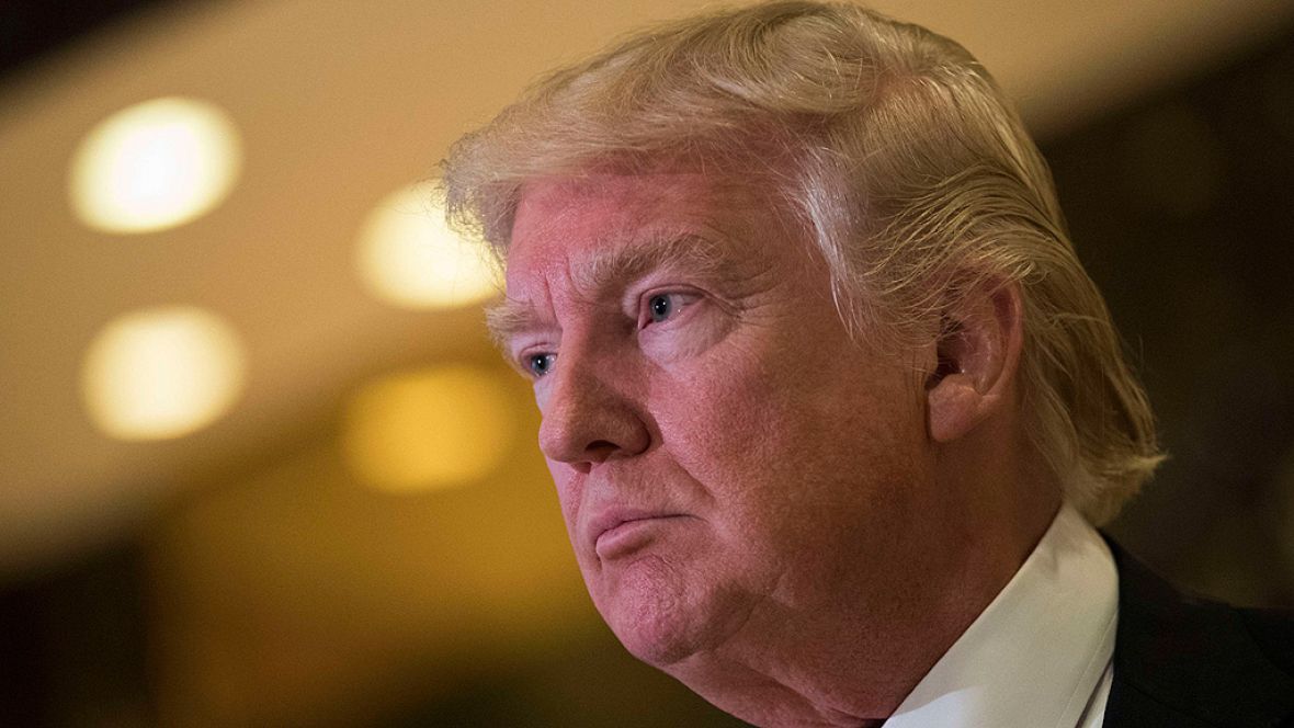 Trump tacha de "catastrófica" la política de asilo de Merkel y ve a la OTAN "obsoleta" Trump tacha de "catastrófica" la política de asilo de Merkel y ve a la OTAN "obsoleta"