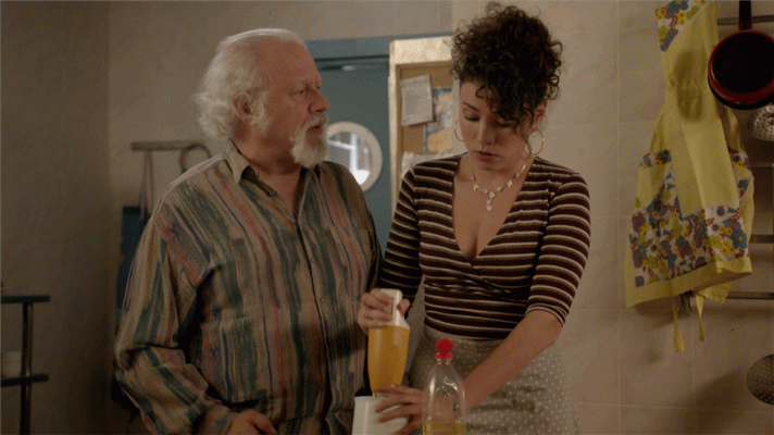 Cuéntame cómo pasó - Miguel le dice a Paquita que quiere hacerse la vasectomía