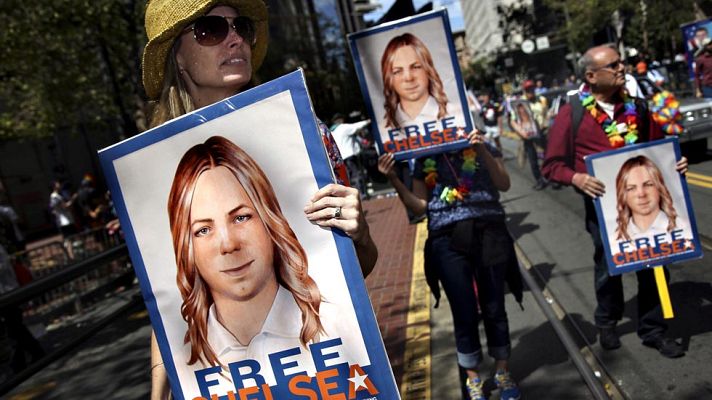 Telediario 1 - Barack Obama indulta a Chelsea Manning, la exsoldado que filtró documentos a WikiLeaks