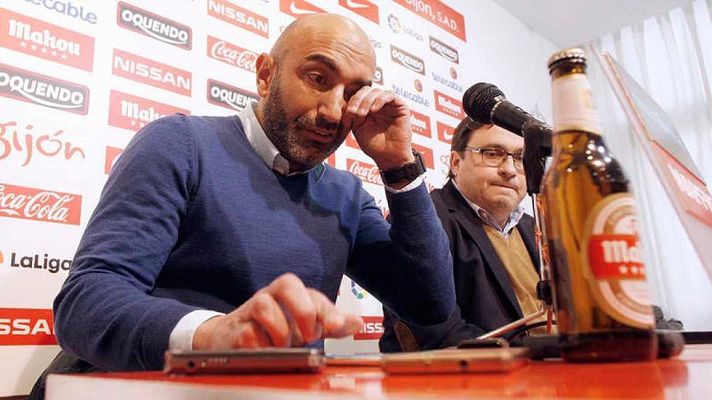 Telediario 1 - Abelardo se despide entre lágrimas del banquillo de "su Sporting"