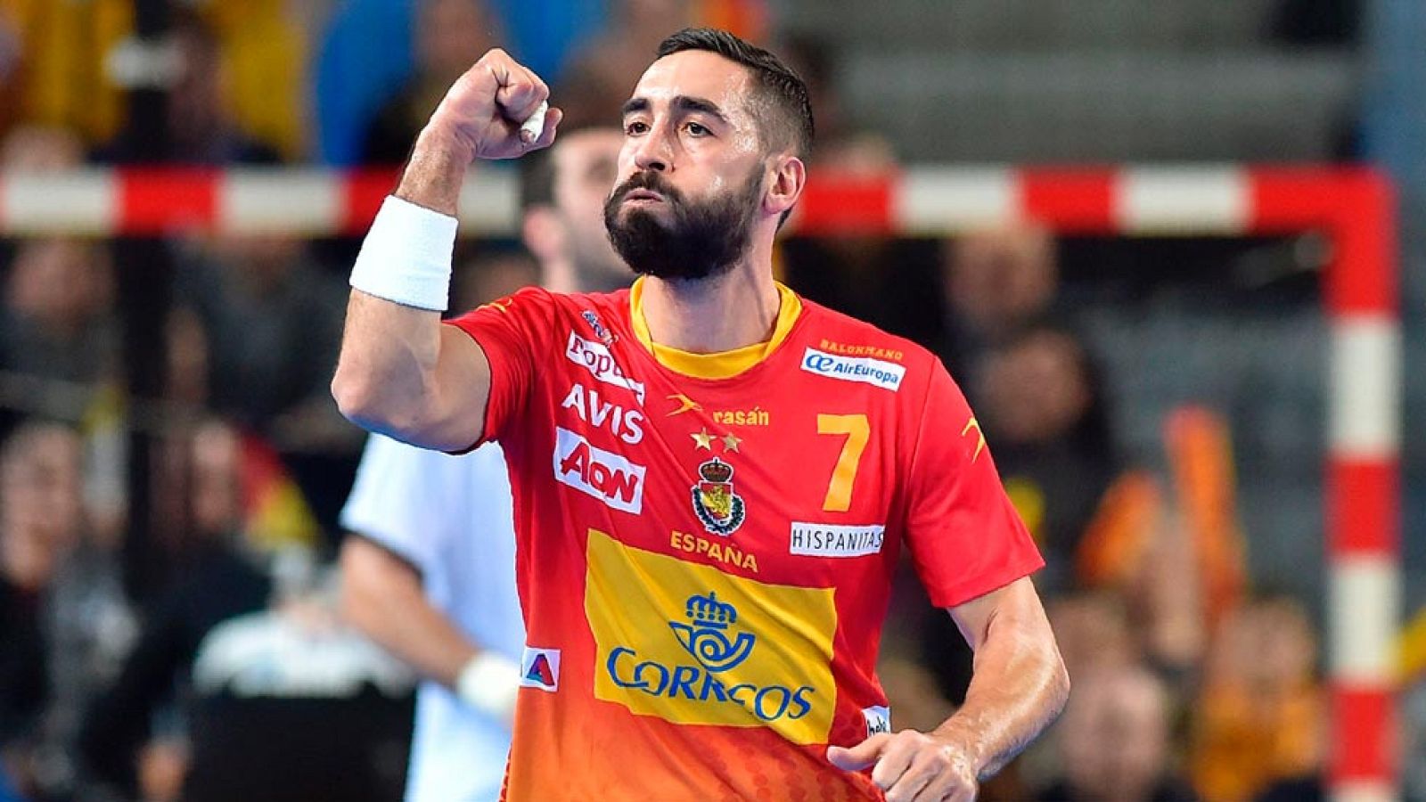 España acaba con Macedonia (29-25) y luchará por el liderato | Ver