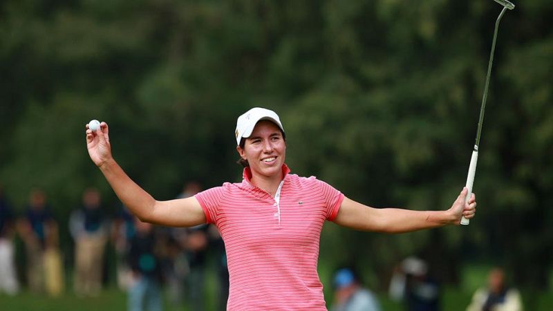 El mundo de contrastes de Carlota Ciganda