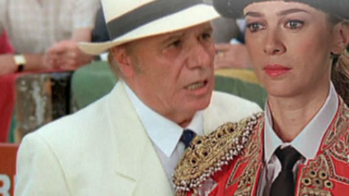 Espinete no existe - El momento histórico - Marta Hazas con Juncal