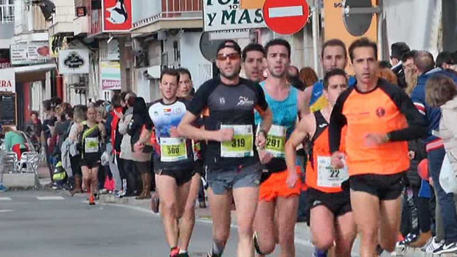 Atletismo - Media Maratón Internacional Villa de Santa Pola 2017 - ver ahora