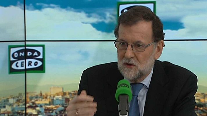 Telediario 1 - Rajoy no piensa modificar el sistema de tarifas eléctricas y confía en la meteorología