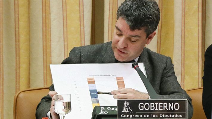 Informativo 24h - El ministro de Energía recomienda la tarifa regulada de electricidad: "A largo plazo siempre es lo más barato"