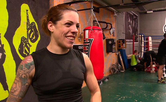 Repor - Repor - Pegando fuerte - Lucía Blázquez