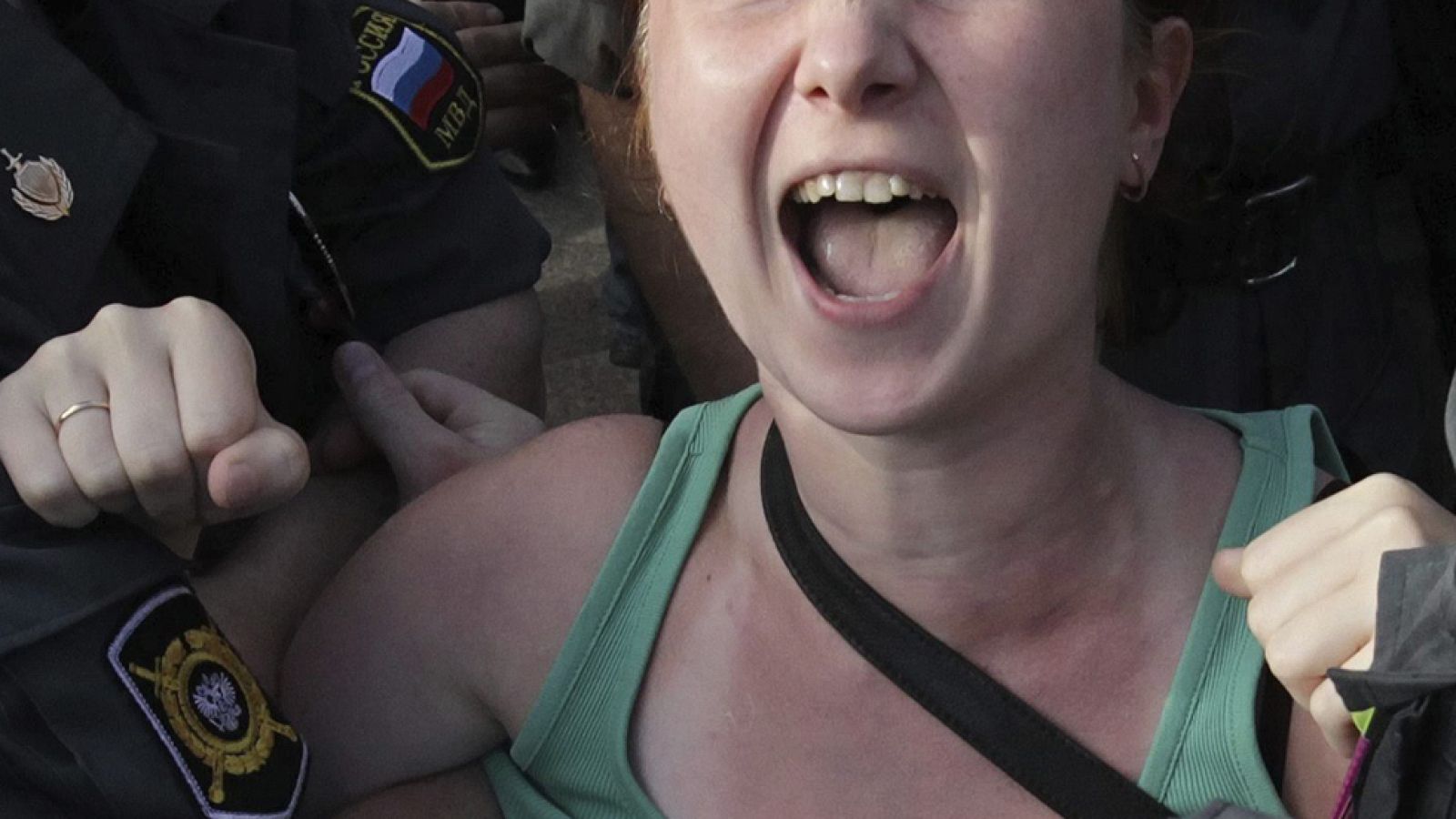 Rusia reduce las penas contra la violencia doméstica