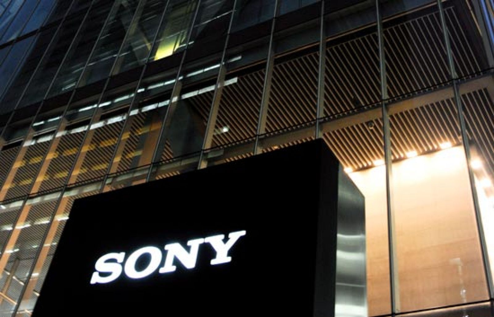 Sony despedirá a 17.000 personas ante sus pérdidas históricas | Ver