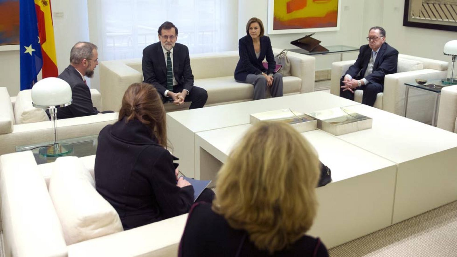 Los familiares del Yak 42 destacan el mensaje de Rajoy: "Vamos a hacer las cosas bien, confiad" - Informativo 24h | Ver
