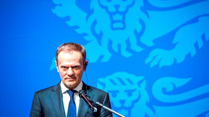 Telediario 1 - El presidente del Consejo Europeo considera las políticas de Trump una "amenaza" para la UE