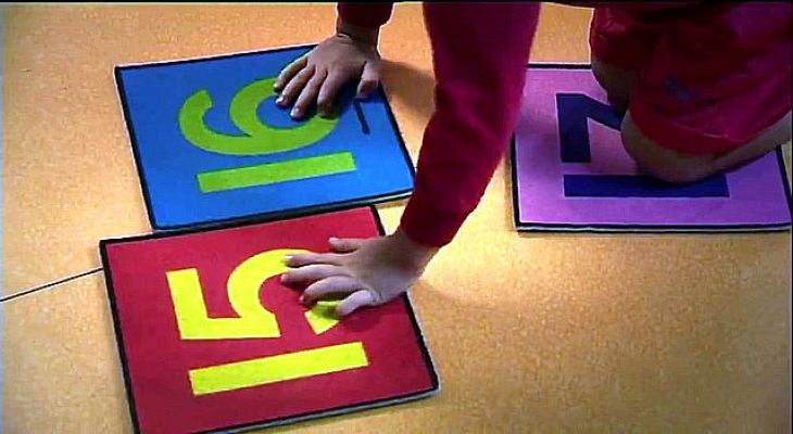 Universo UNED - Aprender jugando