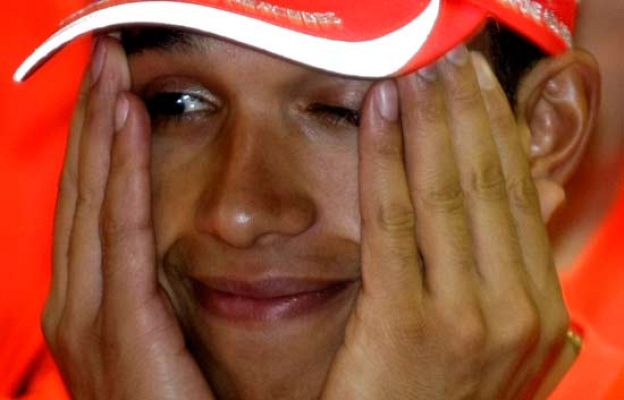  - Hamilton reza por Obama