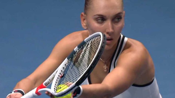 Tenis - WTA Torneo S. Petersburgo: E. Vesnina-A. Cornet