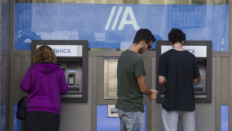 Una ley obligará a los bancos a prestar algunos servicios básicos de forma gratuita o semigratuita