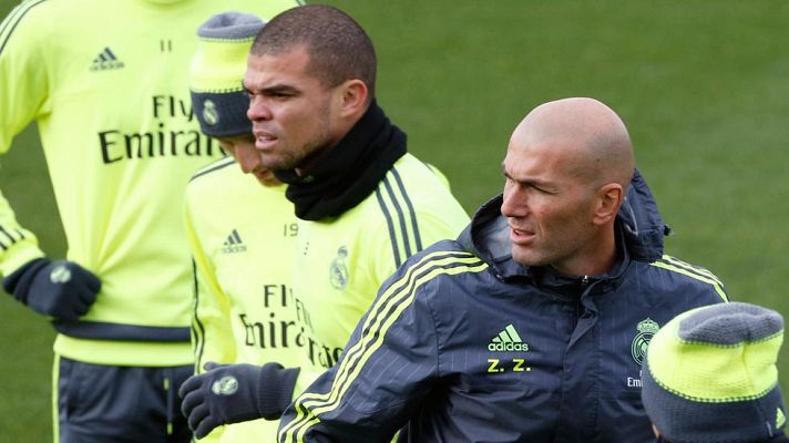 Telediario 1 - Zidane: "Preferiría que Pepe se quedara"