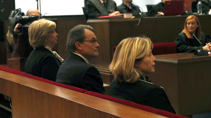 Telediario 1 - Telediario 2 en 4' - 06/02/17