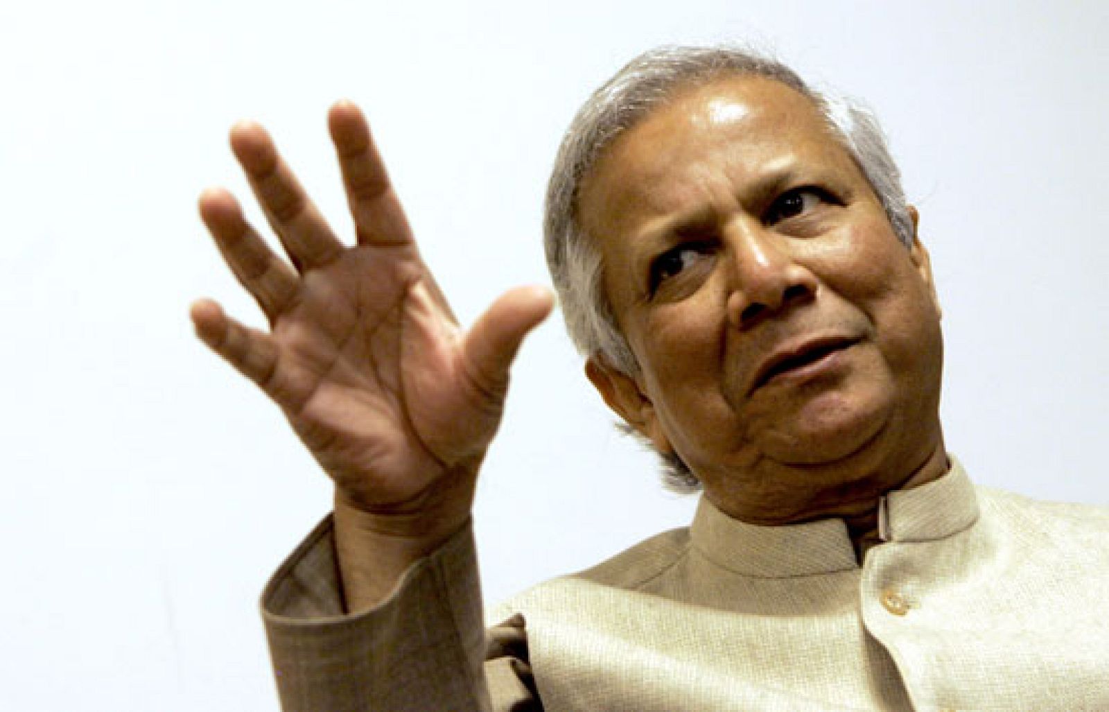 Informe semanal - Muhammad Yunus, el banquero de los pobres | Ver