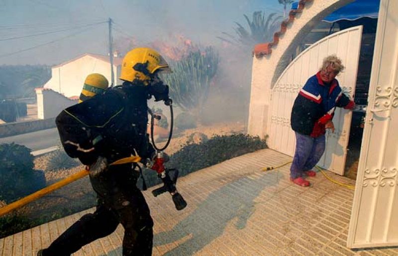 Extinguido el incendio de La Nucía