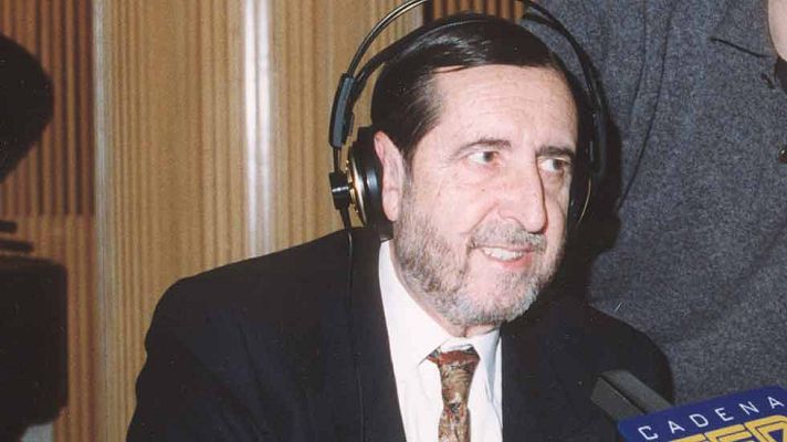 Telediario 1 - Muere Juan Soto Viñolo, la verdadera 'Elena Francis'