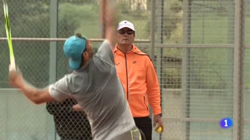 Toni Nadal confirma que hasta 2018 no dejará de entrenar a Nadal | Ver